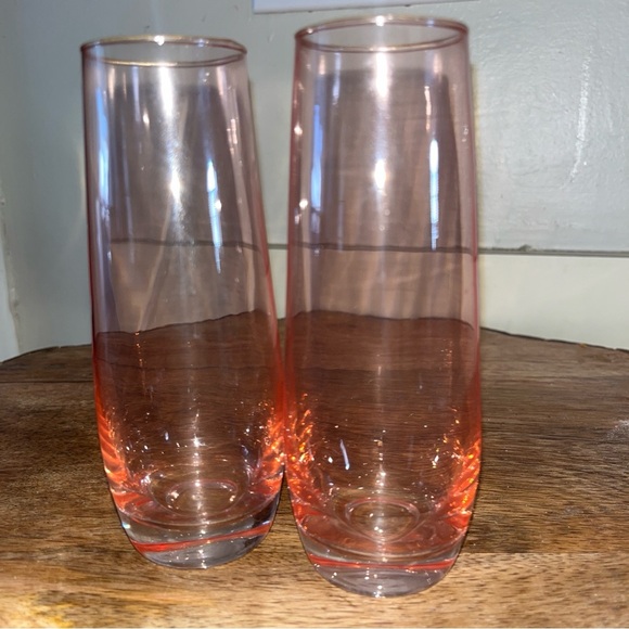 Set of Two Pink Glass Stemless Champagne Flutes with Gold Trim - Picture 1 of 2